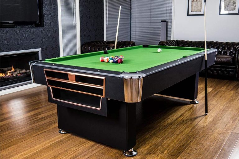 Pool Table Room Size Guide NZ — How Much Space Do You Need? NZ Viper green corner header